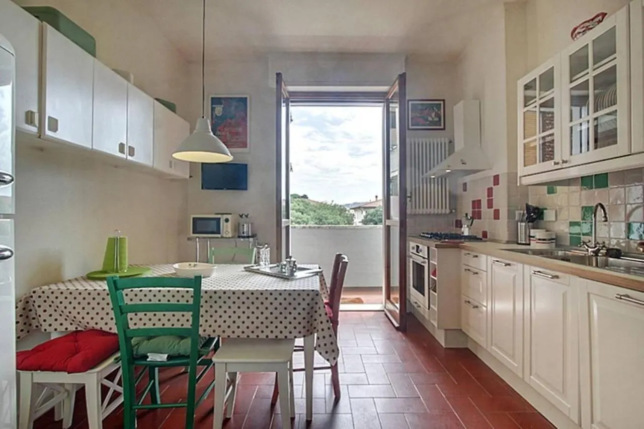 Frati Bigi Apartment With Parking Florence 0*,